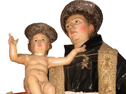 Sant'Antonio da Padova, particolare (piedi, mani e Bambino di Filippo Quattrocchi), 1764/65, chiesa madre (foto S. Farinella©)