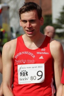 Simon Huckestein: 5. Platz in 3:49,84 min (unten: Fotos 10 Jahre Simon H.)