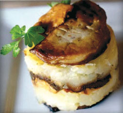 Écrasé de pommes de terre de Pertuis, bouchées de foie gras de canard poêlés, crémeux au miel du Luberon
