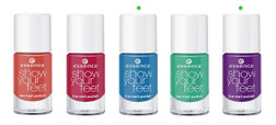 ESSENCE SHOW YOUR FEET TOE NAIL POLISH PURPLE MAGIC Caribbean Sea RECENSIONE REVIEW
