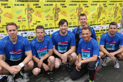 Gruppenstart beim 1. Op(pen)-Run in Oppenheim über 10 km