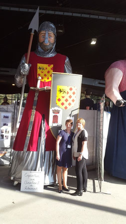 Au forum des Géants de Cambrai, 2016 - Nicolette Carpentier, adjointe au Patrimoine, et Annie Bertout présidente de Bouchain Patrimoine