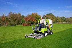 Grill FD 2200 am Mähen