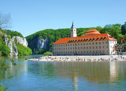 Kloster Weltenburg, Benediktiner, Donau, Menschen, Ufer, Himmel, Felsen