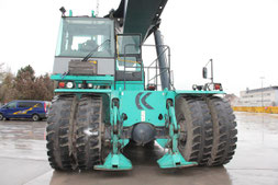 reach stacker occasion Kalmar DRF450-75S5XS en chemin pour Vietnam