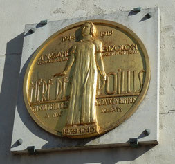 Plaque à la mémoire de Madame Bizolon, gare de Perrache (photo : Michel Locatelli)