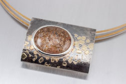 Goldschmiede Backhaus, Schmuck, Handarbeit, Unikat, Einzelstück, Anhänger, Bergkristall-Einschlüsse, Silber 925, Sterling-Silver, Gelbgold 750