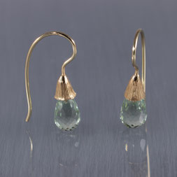 Goldschmiede Backhaus, Schmuck, Handarbeit, Unikat, Einzelstück, John-Michael Mendizza, Ohrschmuck, Ohrhänger, Aquamarin, Gelbgold 585