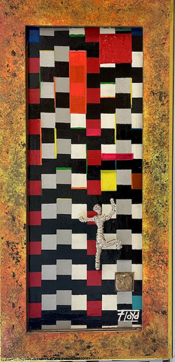 Abstraktes Kunstwerk „ENTITÄT“ von Andreas Alka alias FLoyd: Menschliche Figur erklimmt farbiges Raster aus Rechtecken – Symbol für Streben nach Status, getrieben von Gier und Neid, ohne erkennbaren Sinn. 29 x 58 cm, Mixed Media, 2023.