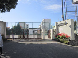 戸坂小学校