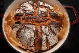 Italienisches Bauernbrot-Brot ohne Kneten Rezept