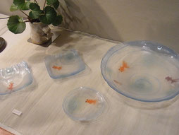小浜恵子　「金魚角皿S」、「銘々皿」、「丸鉢L」