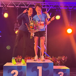 Online coaching. Online hardloopbegeleiding. Online marathon coach. Met het Marathonpakket optimale begeleiding. Sneller lopen met een online hardloop coach. Online hardloop coach.