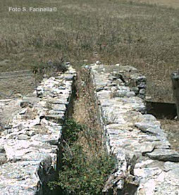 Particolare della sana di un mulino della fiumara di Gangi (foto S. Farinella©)