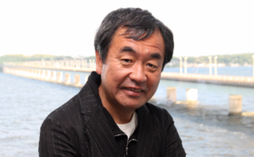 隈　研吾氏