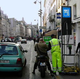 Tanken in Paris