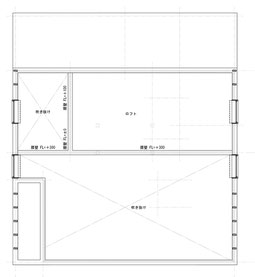 3×1.5＝4.5坪の小屋裏納戸と1階中央の納戸に全ての物を収納する。