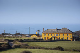 Gunards Head Außenansicht mit Meer