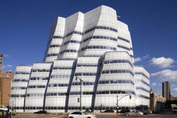 Inter Active Corp di Frank O. Gehry-Manhattan-New York
