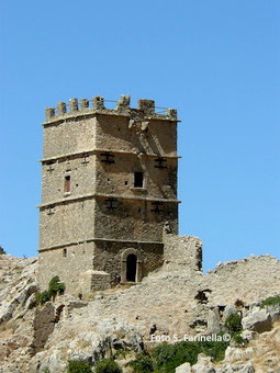 La torre di Bordonaro Soprano (foto S. Farinella©)