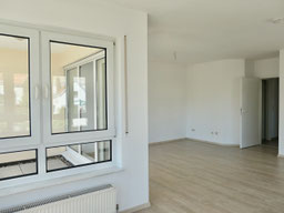 ESCHBORN DG-MAISONETTE MIT BLICK - RUHIGE FELDRANDLAGE