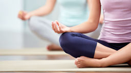 高齢者レクリエーション、アクティビティ代行：美容・若返り