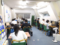 授業風景写真（小中学生夜間）