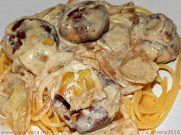 Alternativer Foodblog mit Champignons in Rahmsoße
