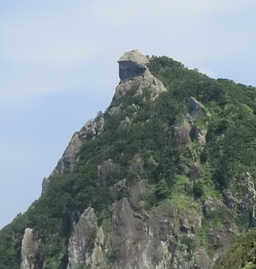 烏帽子山