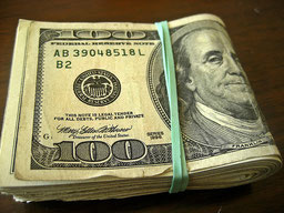 Legal tender for all debts. Schon Dostojewskij wusste, dass Geld "geprägte Freiheit" ist. Bild flickr.