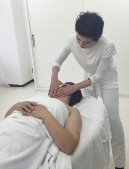 吉田講師のフェイス