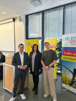 Unsere Kandidierenden für die Landtagswahl 2026 v.l.n.r. Dennis Birnstock (MdL) Wahlkreis Nürtingen, Nicole Falkenstein Wahlkreis Kirchheim, Tobias Wirth Wahlkreis Esslingen