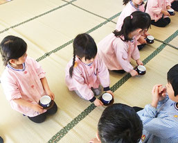 幼保連携型認定こども園 大浜幼稚園 千葉県 船橋市 薬円台 カリキュラム 特色2 正しい作法が身に付くこと。