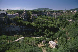 Trou de Bozouls près du gîte Le Clos de Servoline près de Conques