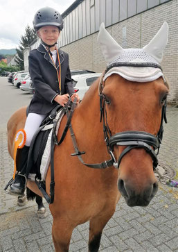 Amelie Judith mit Maggy