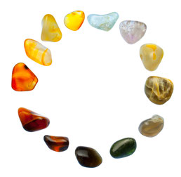 Tanzen mit den Elementen der Erde              Die Kraft der Steine