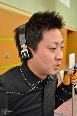 「来てよって言われて、行く行くって言って、で、買ったんすよ」