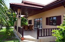 Hus till salu mark till salu hus att hyra Mountainview Residence Bangsaen Chonburi