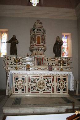 Petreto-maître-autel en marbre provenant du couvent franciscain St-François d'Istria (1591-ca 1600)
