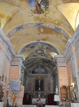Crocicchia - Maître-autel et nef