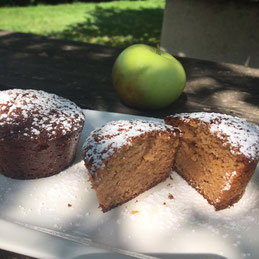 Vollkornmuffins mit Äpfeln