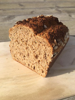 Dinkelvollkornbrot mit Molke