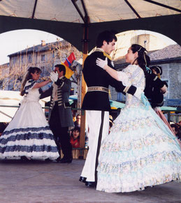 Fête des Amoureux de Roquemaure dans le Gard