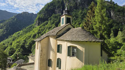 La chiesa di Campello Monti