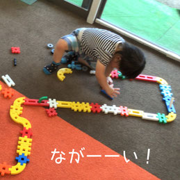 気づくととても長いブロックの道が完成していました!