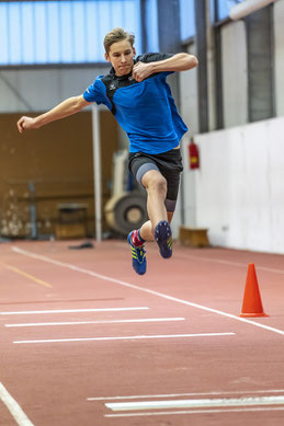 Matz Grunden, Sprungtalent des LAZ Rhede.