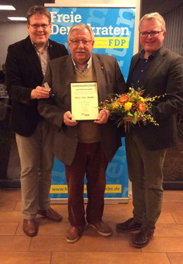 v.l.n.r: K. Abruszat, K.P. Matthies, F. Schäffler MdB