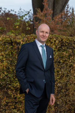 Dirk Hollank, Inhaber