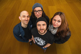 Längs - Die Hamburger Lesebühne - jeden 2. Samstag im Monat in der Mathilde Bar