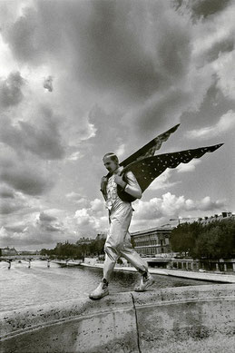 ꧁ ©Pol Lujan, L’ange des Recollets, 1990 ꧂